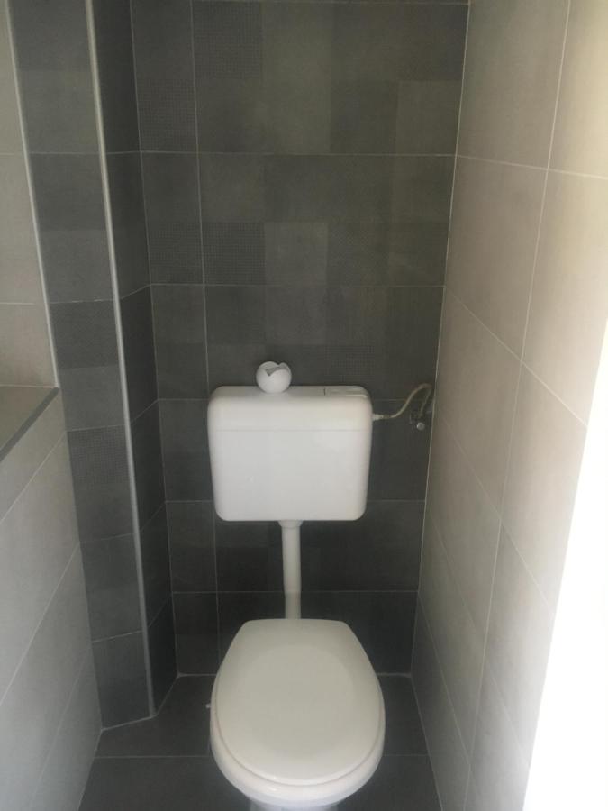 Apartman Mercedes Szeged Esterno foto