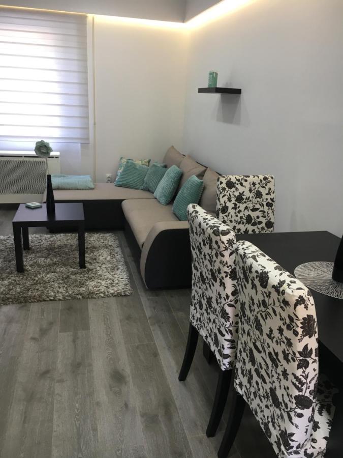 Apartman Mercedes Szeged Esterno foto