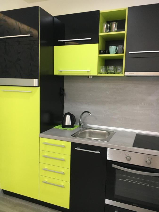 Apartman Mercedes Szeged Esterno foto